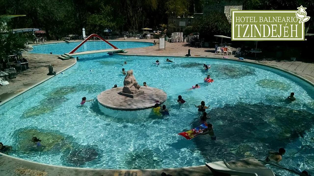 Hotel Balneario Tzindejeh Tasquillo Exteriör bild