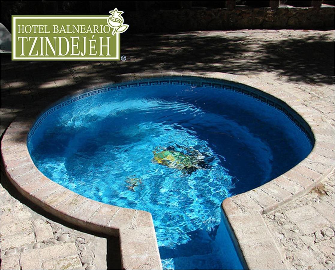 Hotel Balneario Tzindejeh Tasquillo Exteriör bild