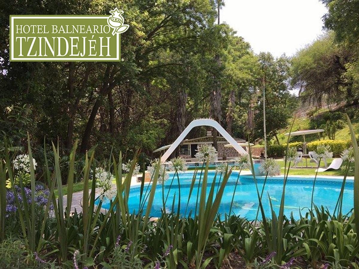 Hotel Balneario Tzindejeh Tasquillo Exteriör bild